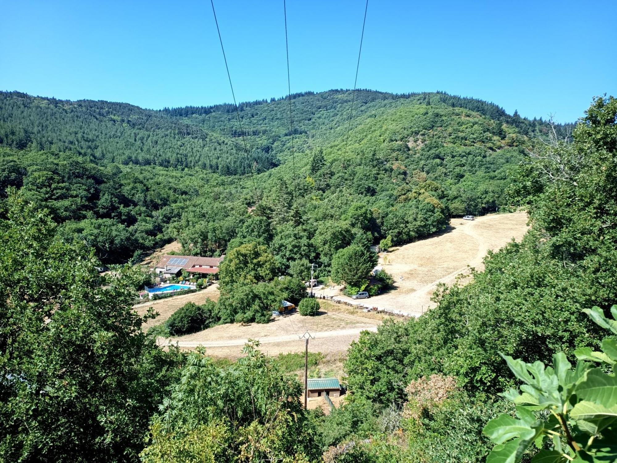Saint-Pons-de-Thomieres Ferme Les Therondels מראה חיצוני תמונה